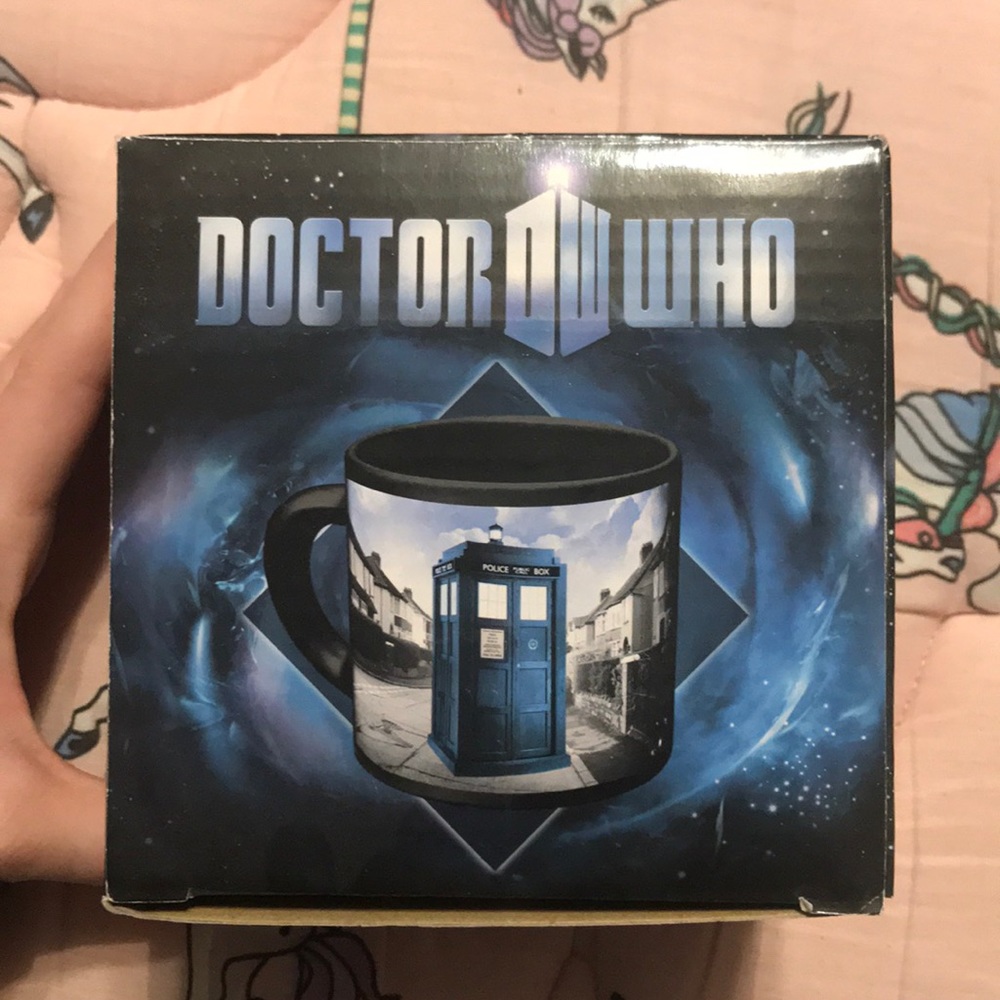 NIB DOCTOR WHO MUG